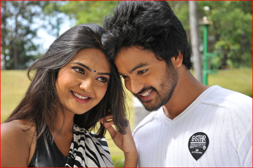 telugu movie the bells,the bells movie motion poster released,rahula and neha deshpande in the bells,the bells movie music director praveen chander,the bells movie producer venkatachari,the bells movie stills  ‘ది బెల్స్‌’ మోషన్‌ పోస్టర్‌ విడుదల 